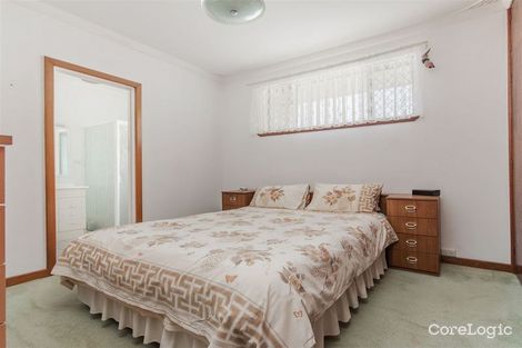 Property photo of 18 Coventry Road Shoalwater WA 6169