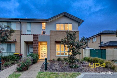 10 Eloura Cct, Taylors Hill, VIC 3037