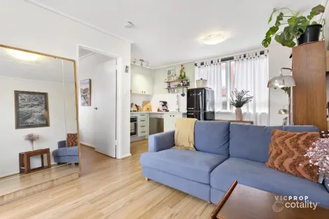 4/552 Moreland Rd, Brunswick West, VIC 3055