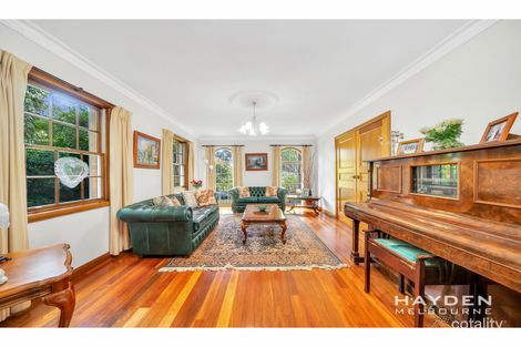 Property photo of 6 Cricklewood Drive Templestowe VIC 3106