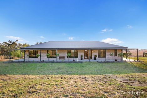 Property photo of 15 Rosella Place Inverell NSW 2360