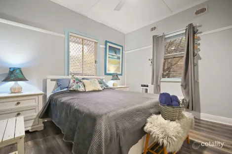 Property photo of 713 Pacific Highway Belmont NSW 2280