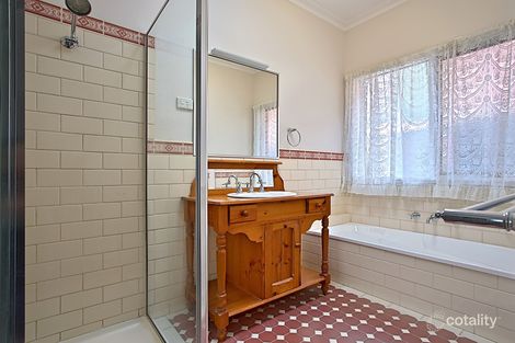 Property photo of 8 Henry Street Eltham VIC 3095