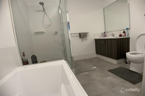 Property photo of 44 Azure Way Dayton WA 6055