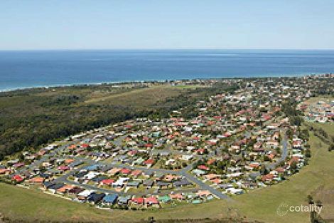 Property photo of 2A Oceanic Place Old Bar NSW 2430
