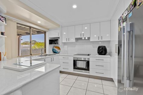 Property photo of 86 Equestrian Drive Yamanto QLD 4305