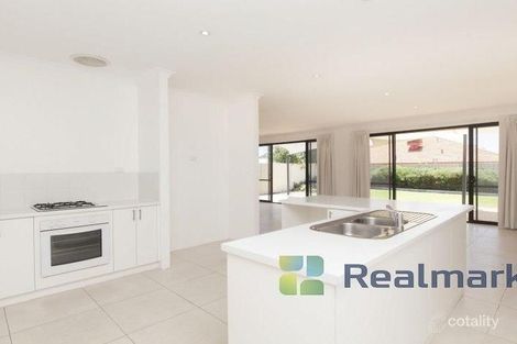 Property photo of 90 Miltona Drive Secret Harbour WA 6173