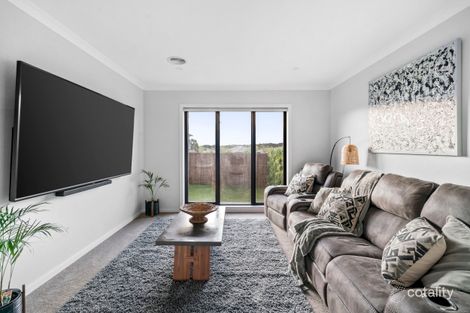 Property photo of 42 Maiden Drive Sunbury VIC 3429