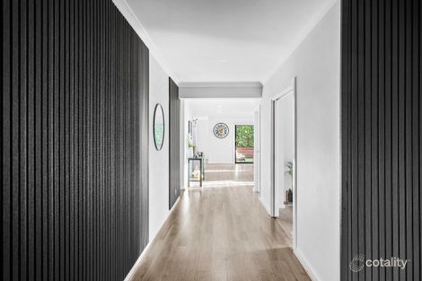 Property photo of 42 Maiden Drive Sunbury VIC 3429