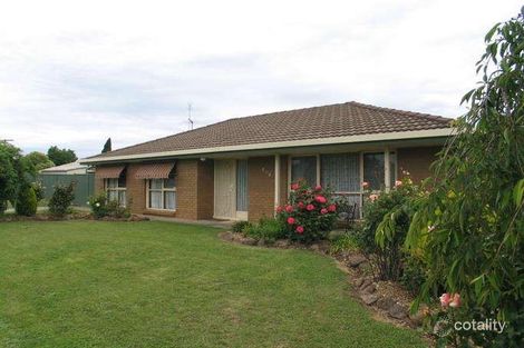 101 Warrina Dr, Delacombe, VIC 3356