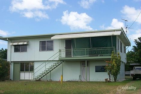 92 Beach Rd, Ayr, QLD 4807