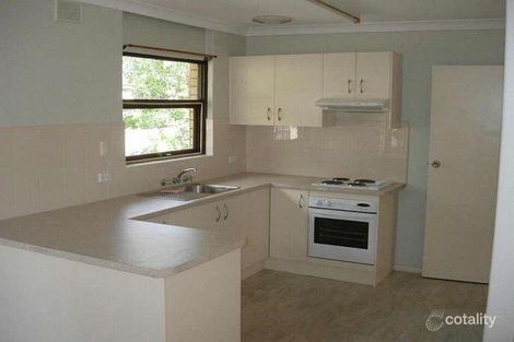 Property photo of 7 Alexander Crescent Hackham SA 5163