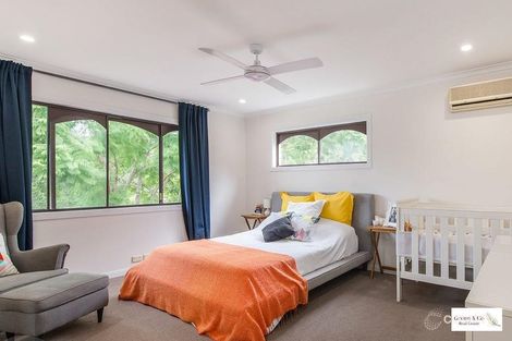 Property photo of 2 Cottesmore Street Fig Tree Pocket QLD 4069