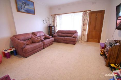Property photo of 9 Lee Parade Leongatha VIC 3953