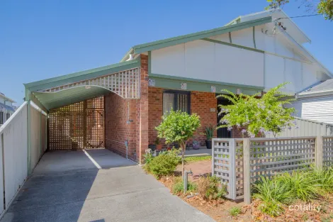 28a Harle St, Hamilton South, NSW 2303