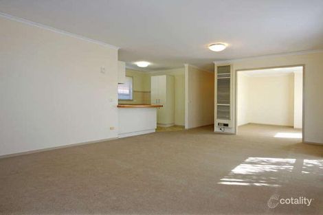 Property photo of 12 Third Avenue Rosebud VIC 3939