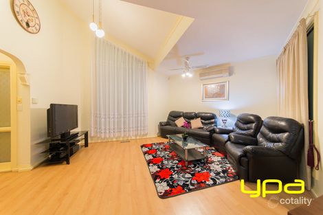 Property photo of 5 Ovens Court Broadmeadows VIC 3047