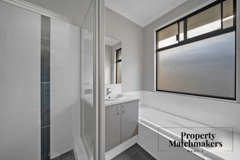 Property photo of 130 Elmridge Parkway Ellenbrook WA 6069