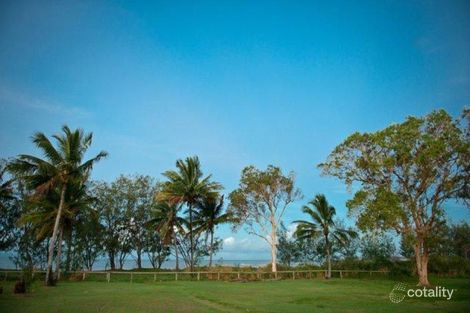 Property photo of 10/4 Bourke Street Blacks Beach QLD 4740