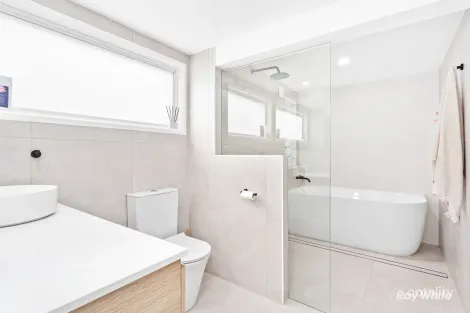 Property photo of 18 Chrisney Street Lammermoor QLD 4703