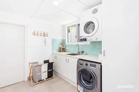 Property photo of 18 Chrisney Street Lammermoor QLD 4703