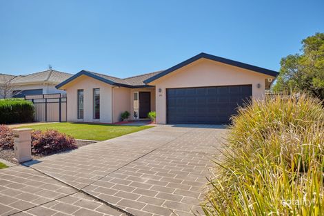 Property photo of 171 Halloran Drive Jerrabomberra NSW 2619