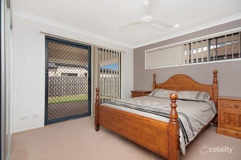 Property photo of 31 Eimeo Place Sandstone Point QLD 4511