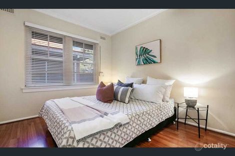 Property photo of 18 Clinnick Street Reservoir VIC 3073