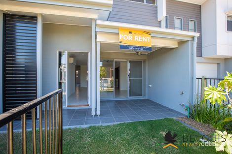 Property photo of 11 Lambent Street Yarrabilba QLD 4207