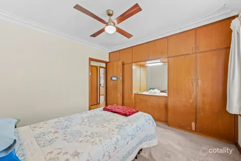 Property photo of 6 Coleman Place Beckenham WA 6107