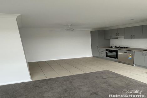 Property photo of 2/12 Rodgers Road West Tamworth NSW 2340