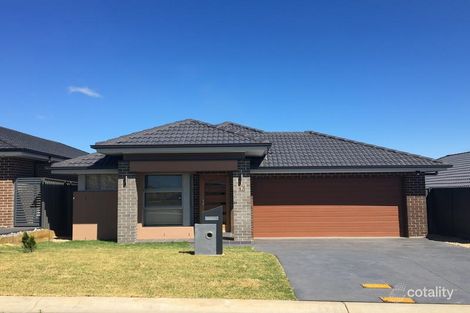 13 Orbit St, Gregory Hills, NSW 2557