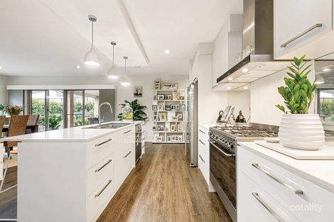 Property photo of 9 Doherty Close Mount Clear VIC 3350