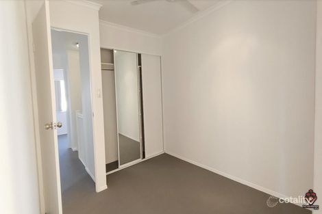 Property photo of 3/102-104 Alexander Drive Highland Park QLD 4211