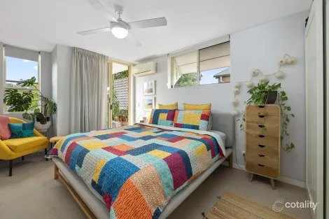 Property photo of 4/77 Waverley Road Taringa QLD 4068