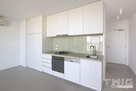 Property photo of 1013/673-683 La Trobe Street Docklands VIC 3008