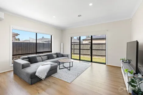 Property photo of 9 Edwin Close Manor Lakes VIC 3024
