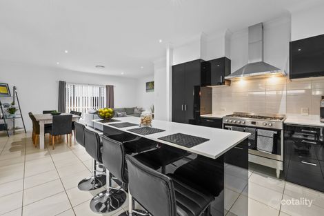 Property photo of 38 Honeyeater Crescent Dakabin QLD 4503