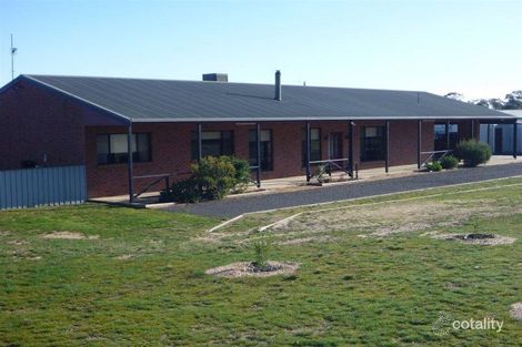 215 Illawarra Rd, Illawarra, VIC 3381