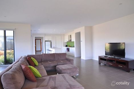 Property photo of 4 Wattle Court Inverloch VIC 3996