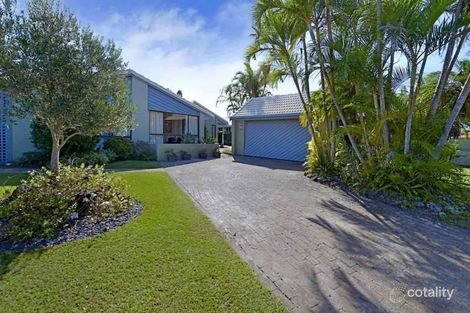 Property photo of 5 Angus Court Benowa QLD 4217
