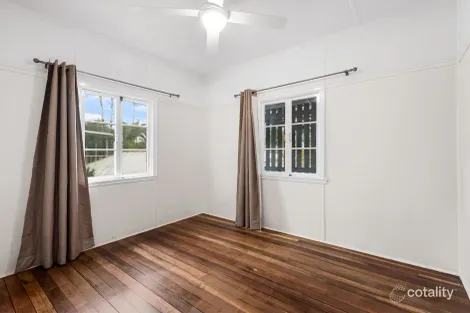 Property photo of 70 Meymot Street Banyo QLD 4014