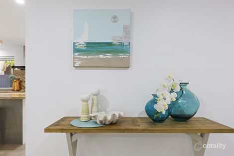 Property photo of 100 Dolphin Avenue Mermaid Beach QLD 4218