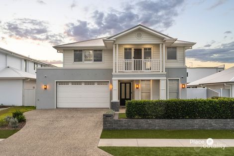 18 Lighthouse Esp, Newport, QLD 4020