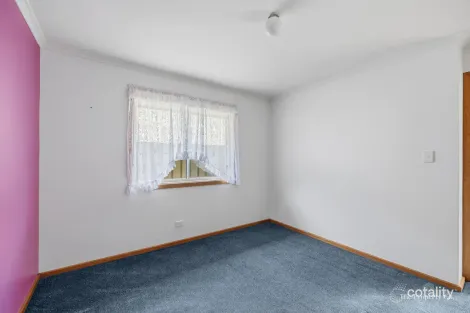 Property photo of 14 Sherbrook Close Mount Gambier SA 5290