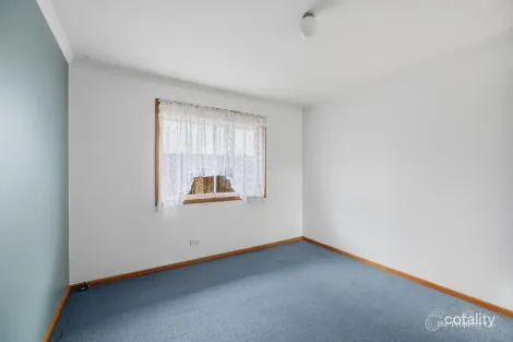 Property photo of 14 Sherbrook Close Mount Gambier SA 5290
