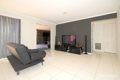 Property photo of 2 Pinehill Drive Rowville VIC 3178