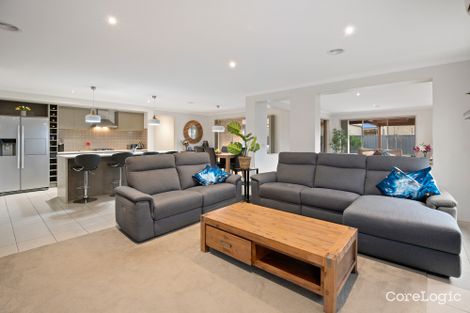 Property photo of 27 Clarence Street Manor Lakes VIC 3024