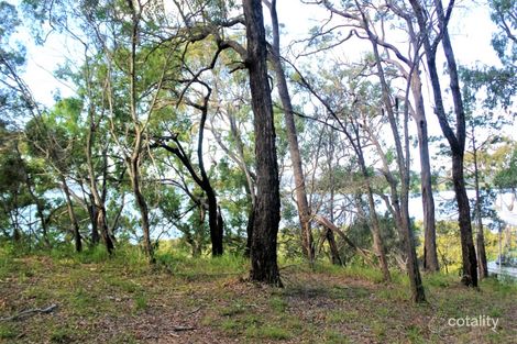 15 Boat Harbour Ave, Macleay Island, QLD 4184