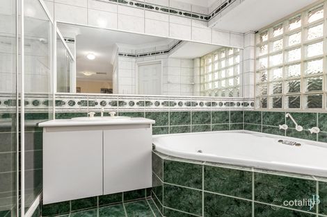 Property photo of 98 Welwyn Avenue Salter Point WA 6152